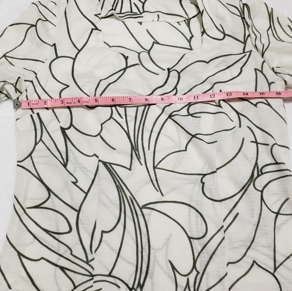 Floral top - Picture 4 of 11